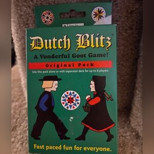 Dutch Blitz Card Game